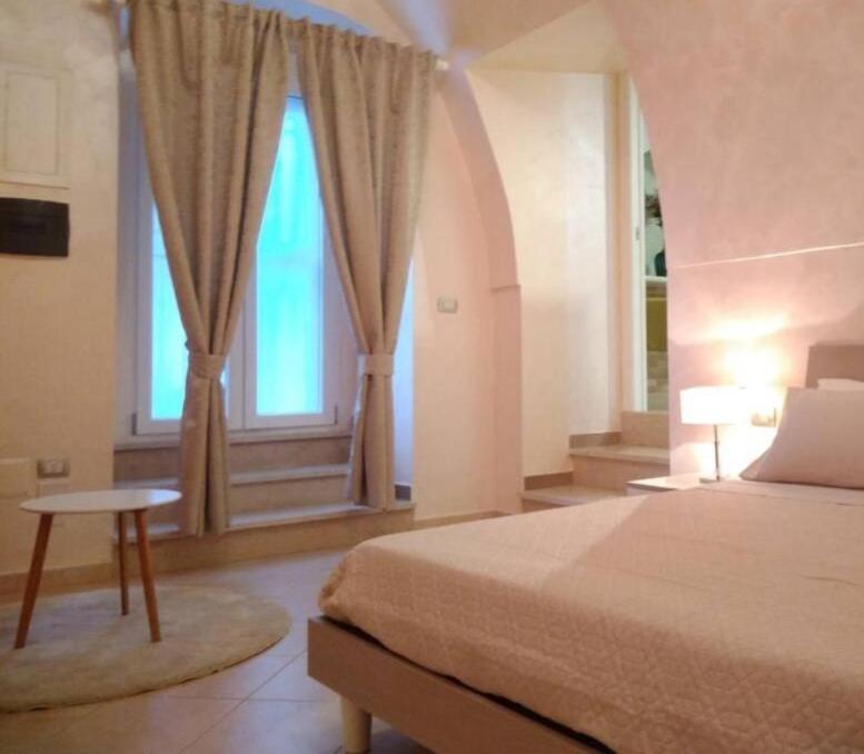 Vila Domus Elegans In Centro Manfredonia Exteriér fotografie
