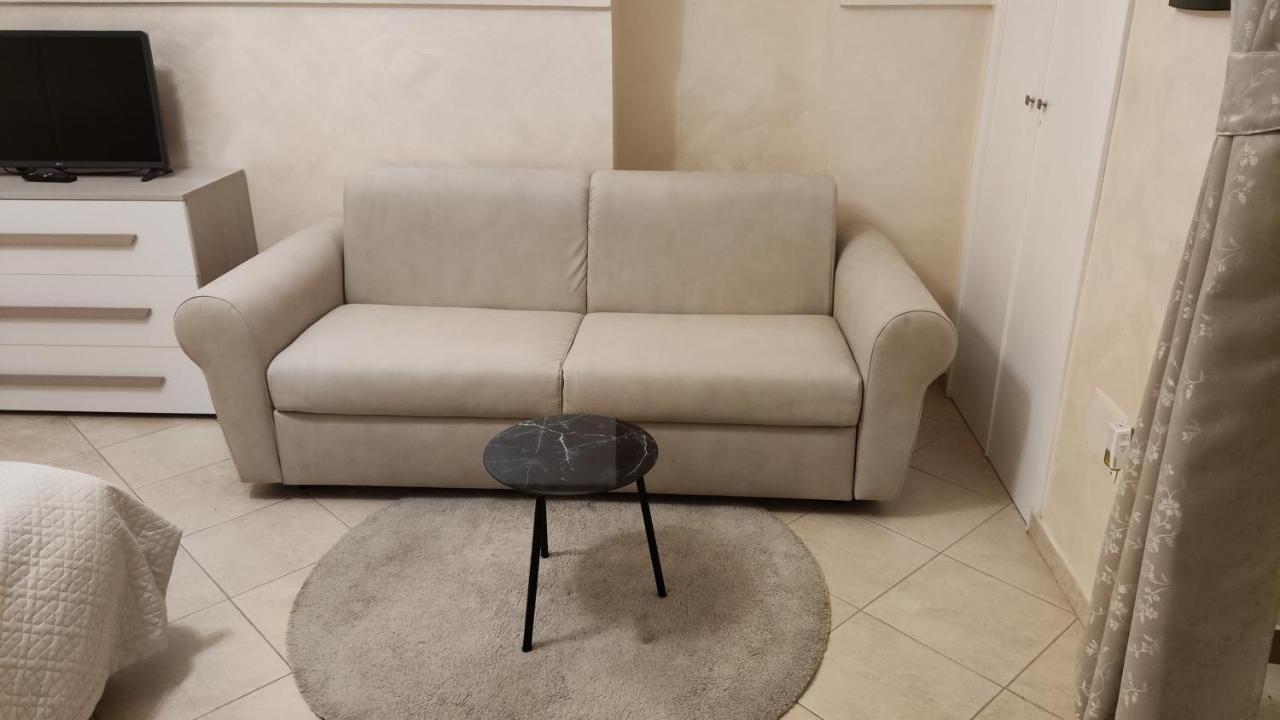 Vila Domus Elegans In Centro Manfredonia Exteriér fotografie