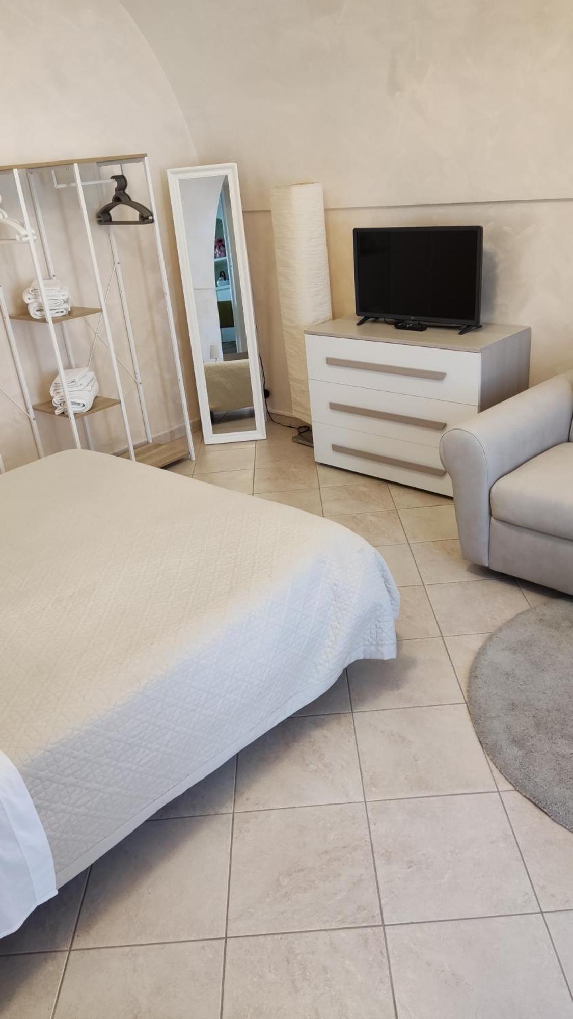 Vila Domus Elegans In Centro Manfredonia Exteriér fotografie